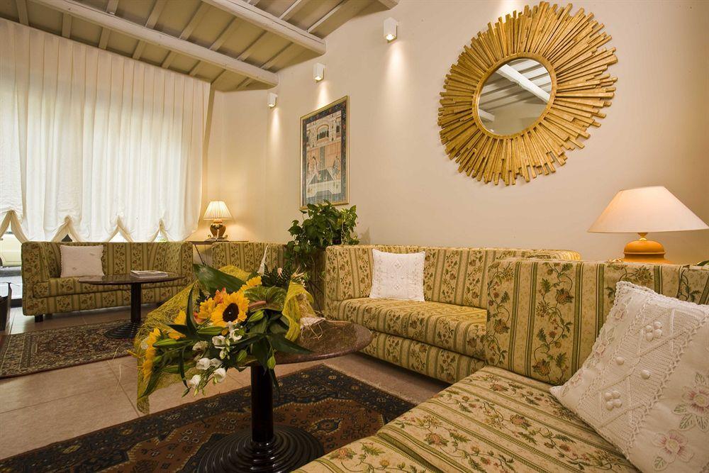 Hotel Napoleon Каттолика Экстерьер фото