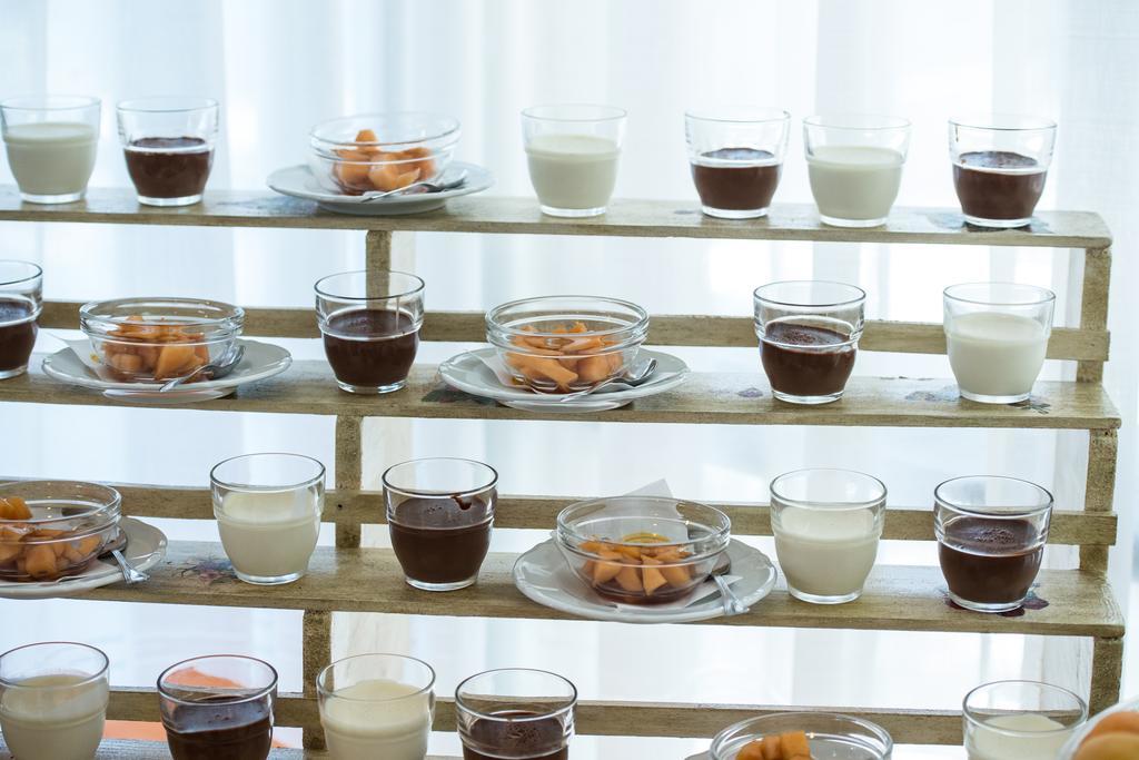 Hotel Napoleon Каттолика Экстерьер фото